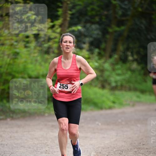 13.04.2025 - Hammer Lauf Dr. Thomas Lammeyer http://msf.ph/oto/7654341 13.04.2025 10:34:16 Laufen 255 meine-sportfotos.de