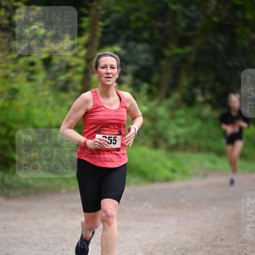 13.04.2025 - Hammer Lauf Dr. Thomas Lammeyer http://msf.ph/oto/7654347 13.04.2025 10:34:16 Laufen 15, 55 meine-sportfotos.de