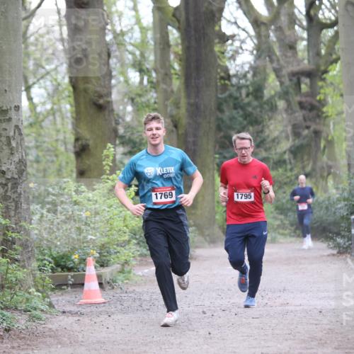 13.04.2025 - Hammer Lauf Jannik Wohlers http://msf.ph/oto/7654425 13.04.2025 10:34:50 Laufen 1769, 1795 meine-sportfotos.de