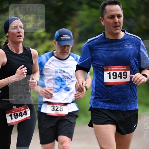 13.04.2025 - Hammer Lauf Dr. Thomas Lammeyer http://msf.ph/oto/7654427 13.04.2025 10:34:24 Laufen 15, 1949, 15, 1944, 328 meine-sportfotos.de