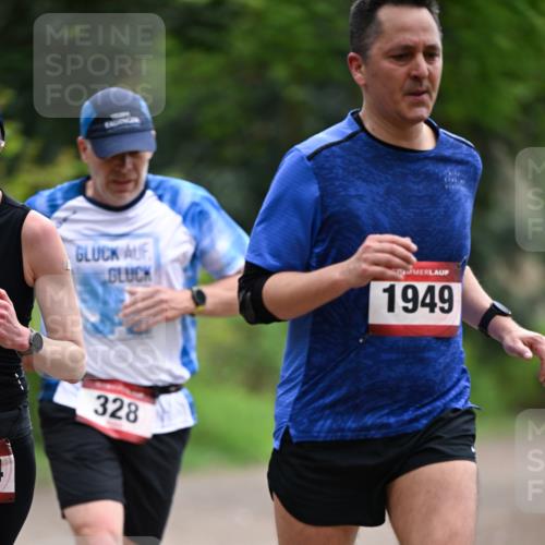 13.04.2025 - Hammer Lauf Dr. Thomas Lammeyer http://msf.ph/oto/7654432 13.04.2025 10:34:24 Laufen 1949, 328 meine-sportfotos.de