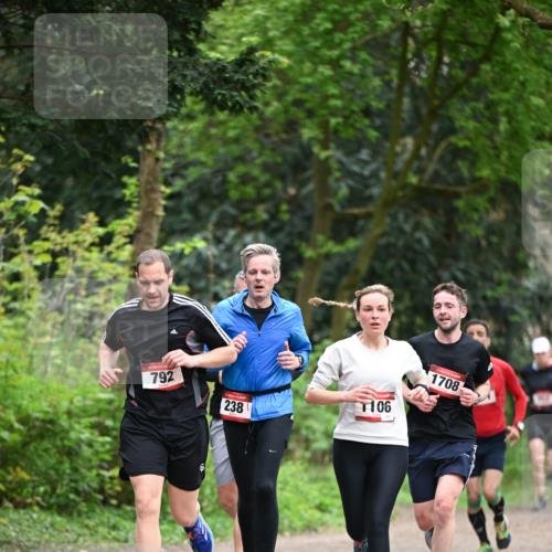 13.04.2025 - Hammer Lauf Dr. Thomas Lammeyer http://msf.ph/oto/7654447 13.04.2025 10:34:42 Laufen 792, 238, 106, 1708 meine-sportfotos.de