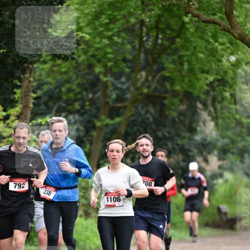 13.04.2025 - Hammer Lauf Dr. Thomas Lammeyer http://msf.ph/oto/7654454 13.04.2025 10:34:43 Laufen 792, 238, 1106, 141, 708 meine-sportfotos.de