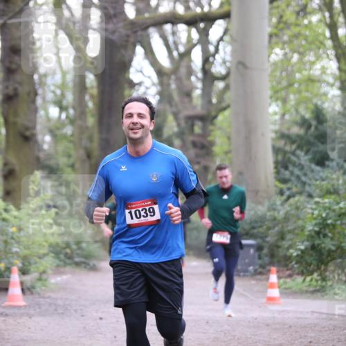 13.04.2025 - Hammer Lauf Jannik Wohlers http://msf.ph/oto/7654489 13.04.2025 10:34:26 Laufen 1039, 1279 meine-sportfotos.de