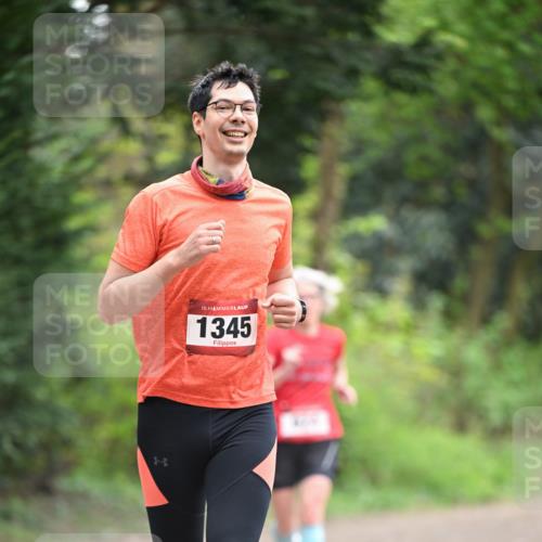 13.04.2025 - Hammer Lauf Dr. Thomas Lammeyer http://msf.ph/oto/7654589 13.04.2025 10:34:55 Laufen 15, 1345 meine-sportfotos.de