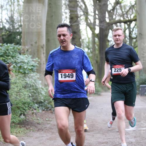 13.04.2025 - Hammer Lauf Jannik Wohlers http://msf.ph/oto/7654590 13.04.2025 10:33:38 Laufen 740, 15, 1949, 225 meine-sportfotos.de