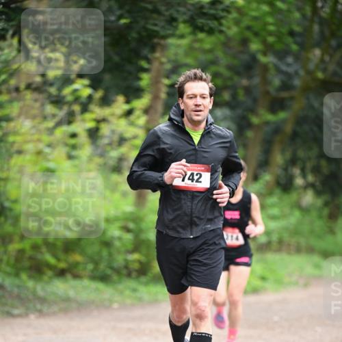 13.04.2025 - Hammer Lauf Dr. Thomas Lammeyer http://msf.ph/oto/7654762 13.04.2025 10:35:19 Laufen 42, 314 meine-sportfotos.de
