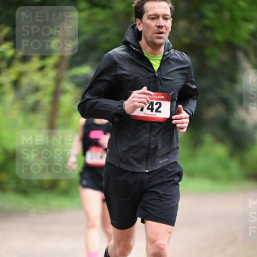 13.04.2025 - Hammer Lauf Dr. Thomas Lammeyer http://msf.ph/oto/7654804 13.04.2025 10:35:21 Laufen 42 meine-sportfotos.de