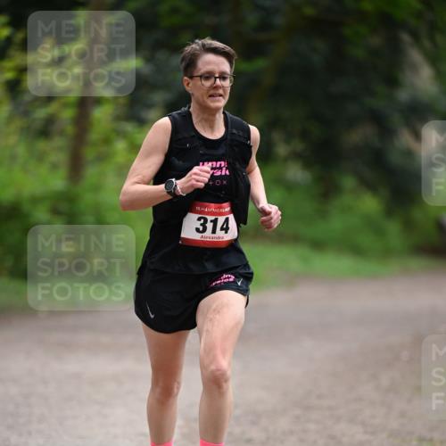 13.04.2025 - Hammer Lauf Dr. Thomas Lammeyer http://msf.ph/oto/7654827 13.04.2025 10:35:22 Laufen 0, 15, 314 meine-sportfotos.de