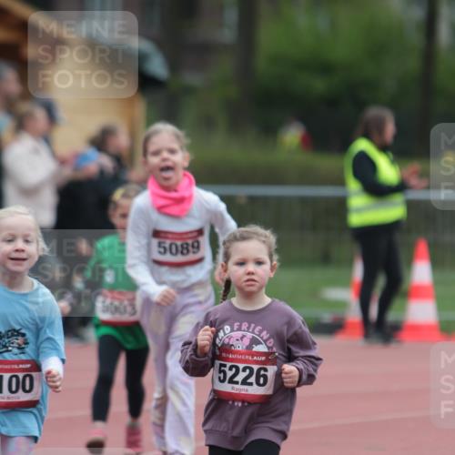 13.04.2025 - Hammer Lauf A. Gomolzig http://msf.ph/oto/7654855 13.04.2025 09:02:45 Ziel  meine-sportfotos.de