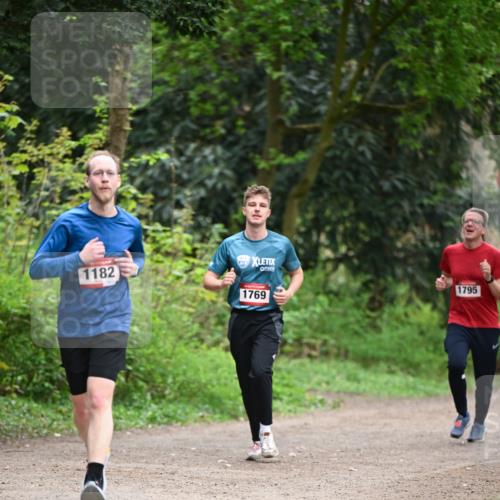 13.04.2025 - Hammer Lauf Dr. Thomas Lammeyer http://msf.ph/oto/7654889 13.04.2025 10:35:33 Laufen 1795, 1182, 1769 meine-sportfotos.de