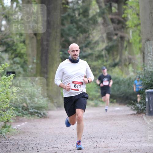 13.04.2025 - Hammer Lauf Jannik Wohlers http://msf.ph/oto/7654898 13.04.2025 10:31:40 Laufen 15, 611 meine-sportfotos.de
