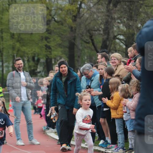 13.04.2025 - Hammer Lauf A. Gomolzig http://msf.ph/oto/7654916 13.04.2025 09:03:30 Ziel  meine-sportfotos.de