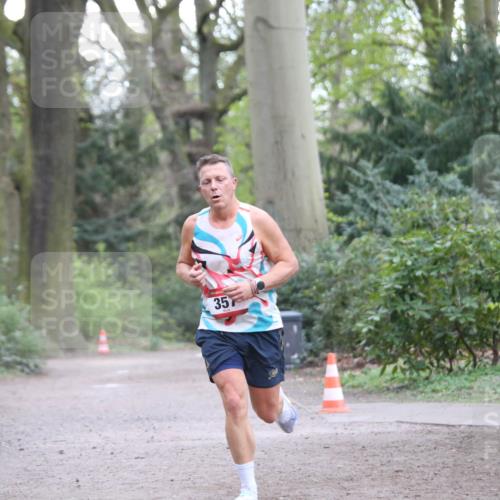 13.04.2025 - Hammer Lauf Jannik Wohlers http://msf.ph/oto/7654922 13.04.2025 10:31:23 Laufen 357 meine-sportfotos.de