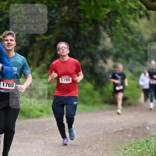 13.04.2025 - Hammer Lauf Dr. Thomas Lammeyer http://msf.ph/oto/7654948 13.04.2025 10:35:36 Laufen 1795, 15, 1769 meine-sportfotos.de