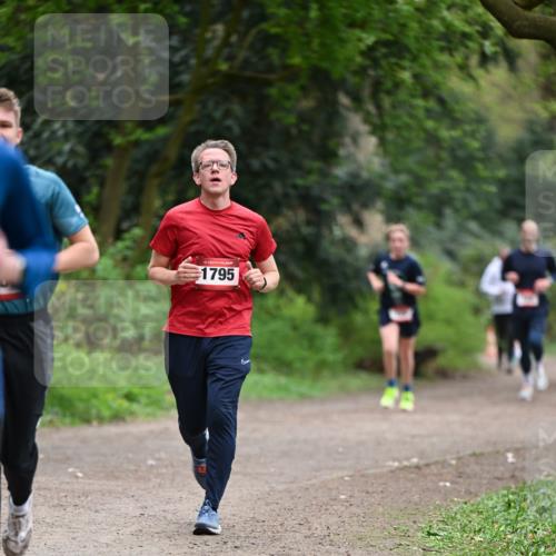 13.04.2025 - Hammer Lauf Dr. Thomas Lammeyer http://msf.ph/oto/7654952 13.04.2025 10:35:36 Laufen 15, 1795 meine-sportfotos.de
