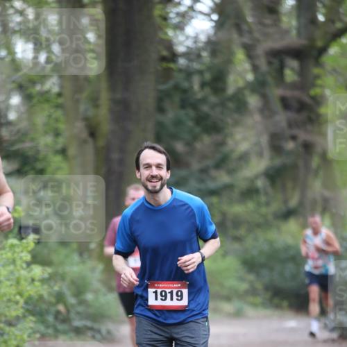 13.04.2025 - Hammer Lauf Jannik Wohlers http://msf.ph/oto/7654959 13.04.2025 10:31:15 Laufen 15, 1919 meine-sportfotos.de