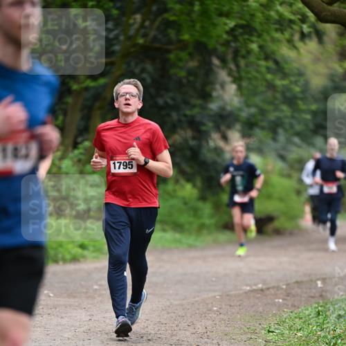 13.04.2025 - Hammer Lauf Dr. Thomas Lammeyer http://msf.ph/oto/7654960 13.04.2025 10:35:36 Laufen 1795 meine-sportfotos.de