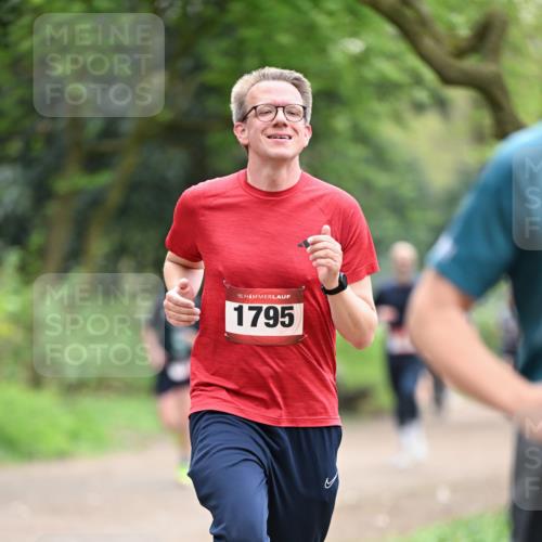 13.04.2025 - Hammer Lauf Dr. Thomas Lammeyer http://msf.ph/oto/7654983 13.04.2025 10:35:39 Laufen 15, 1795 meine-sportfotos.de