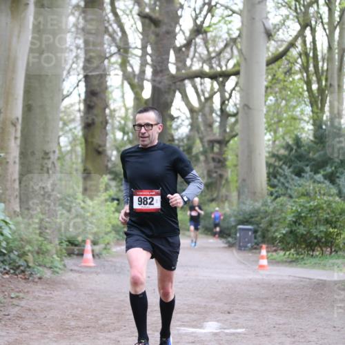 13.04.2025 - Hammer Lauf Jannik Wohlers http://msf.ph/oto/7655003 13.04.2025 10:30:59 Laufen 982 meine-sportfotos.de