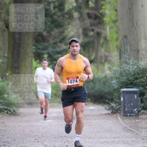 13.04.2025 - Hammer Lauf Jannik Wohlers http://msf.ph/oto/7655036 13.04.2025 10:30:43 Laufen 1074 meine-sportfotos.de