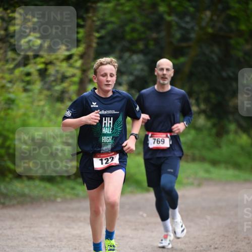 13.04.2025 - Hammer Lauf Dr. Thomas Lammeyer http://msf.ph/oto/7655043 13.04.2025 10:35:44 Laufen 15, 122, 769 meine-sportfotos.de