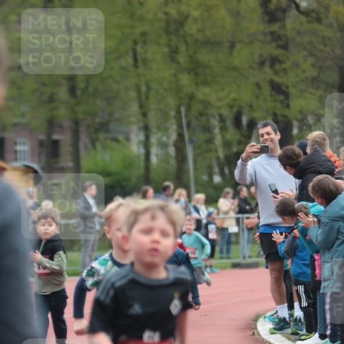 13.04.2025 - Hammer Lauf A. Gomolzig http://msf.ph/oto/7655097 13.04.2025 09:10:31 Ziel  meine-sportfotos.de