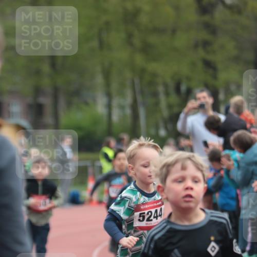 13.04.2025 - Hammer Lauf A. Gomolzig http://msf.ph/oto/7655100 13.04.2025 09:10:32 Ziel  meine-sportfotos.de