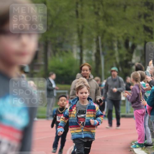 13.04.2025 - Hammer Lauf A. Gomolzig http://msf.ph/oto/7655130 13.04.2025 09:10:42 Ziel  meine-sportfotos.de