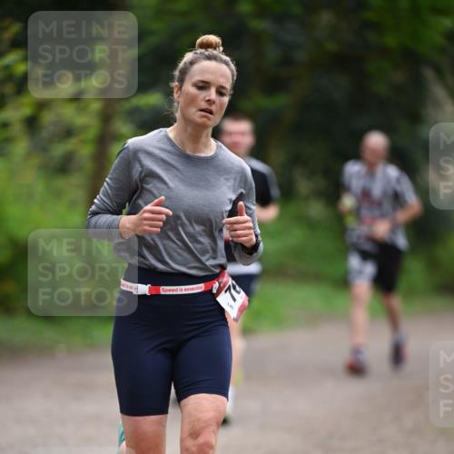 13.04.2025 - Hammer Lauf Dr. Thomas Lammeyer http://msf.ph/oto/7655143 13.04.2025 10:35:55 Laufen 146 meine-sportfotos.de