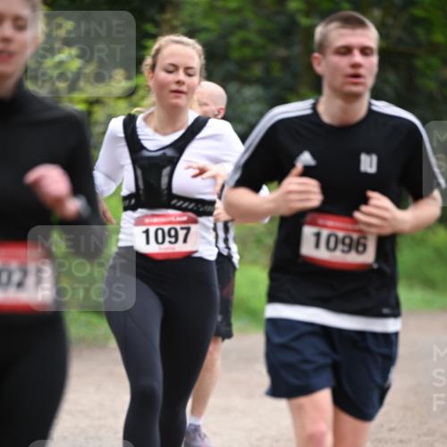 13.04.2025 - Hammer Lauf Dr. Thomas Lammeyer http://msf.ph/oto/7655196 13.04.2025 10:35:58 Laufen 1097, 1096, 021 meine-sportfotos.de