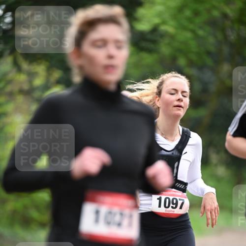 13.04.2025 - Hammer Lauf Dr. Thomas Lammeyer http://msf.ph/oto/7655200 13.04.2025 10:35:59 Laufen 1021, 1097 meine-sportfotos.de