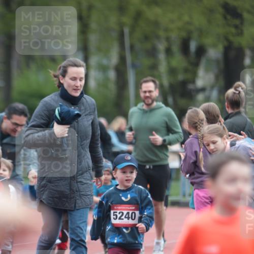 13.04.2025 - Hammer Lauf A. Gomolzig http://msf.ph/oto/7655208 13.04.2025 09:11:13 Ziel  meine-sportfotos.de
