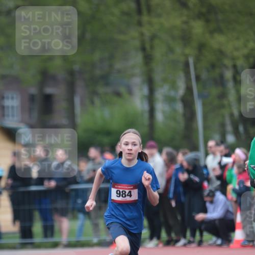 13.04.2025 - Hammer Lauf A. Gomolzig http://msf.ph/oto/7655322 13.04.2025 09:22:01 Ziel 457, 984 meine-sportfotos.de
