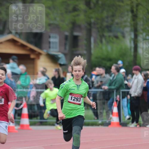 13.04.2025 - Hammer Lauf A. Gomolzig http://msf.ph/oto/7655348 13.04.2025 09:22:16 Ziel 458, 610, 1073, 1221, 1293, 1806 meine-sportfotos.de