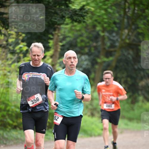 13.04.2025 - Hammer Lauf Dr. Thomas Lammeyer http://msf.ph/oto/7655353 13.04.2025 10:36:39 Laufen 15, 81, 356, 62, 240 meine-sportfotos.de