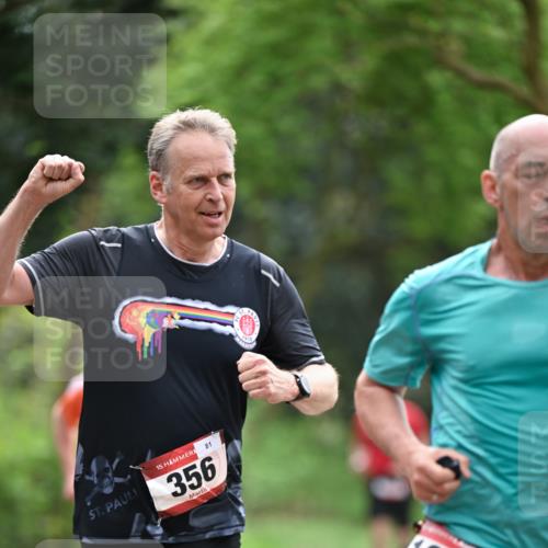 13.04.2025 - Hammer Lauf Dr. Thomas Lammeyer http://msf.ph/oto/7655386 13.04.2025 10:36:41 Laufen 15, 356, 81, 162 meine-sportfotos.de
