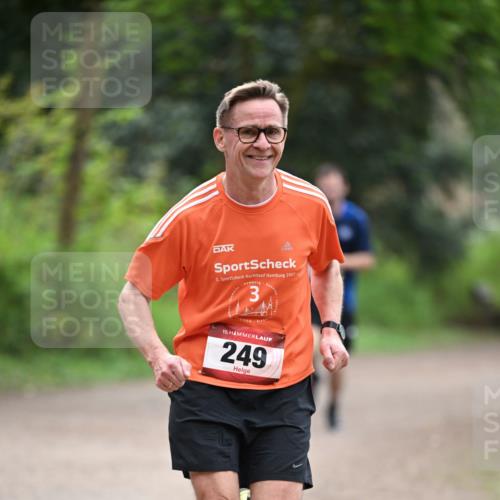 13.04.2025 - Hammer Lauf Dr. Thomas Lammeyer http://msf.ph/oto/7655404 13.04.2025 10:36:43 Laufen 3, 2007, 3, 15, 249 meine-sportfotos.de