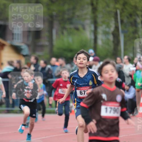13.04.2025 - Hammer Lauf A. Gomolzig http://msf.ph/oto/7655455 13.04.2025 09:22:48 Ziel 535, 672, 883, 909, 931, 968, 1034, 1038, 1050, 1102, 1235, 1259, 1306, 1417, 1726, 1790 meine-sportfotos.de