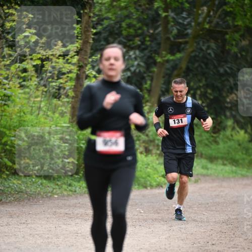 13.04.2025 - Hammer Lauf Dr. Thomas Lammeyer http://msf.ph/oto/7655472 13.04.2025 10:36:50 Laufen 9156, 131 meine-sportfotos.de