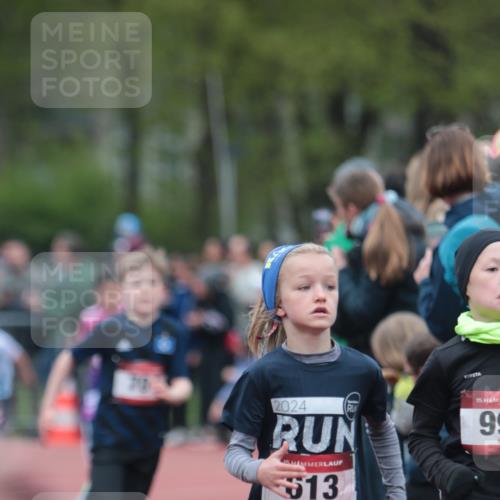 13.04.2025 - Hammer Lauf A. Gomolzig http://msf.ph/oto/7655508 13.04.2025 09:23:04 Ziel 613, 701, 755, 891, 910, 972, 978, 996, 1133, 1422, 1729, 1770, 1922 meine-sportfotos.de