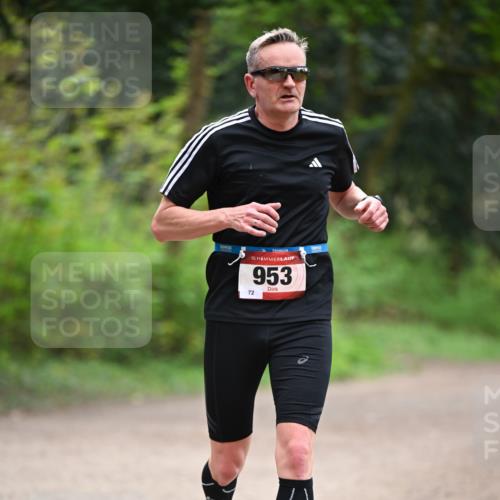 13.04.2025 - Hammer Lauf Dr. Thomas Lammeyer http://msf.ph/oto/7655553 13.04.2025 10:36:56 Laufen 15, 72, 953 meine-sportfotos.de