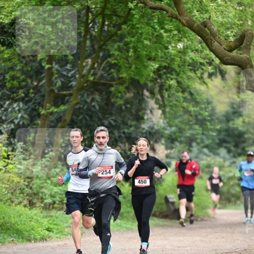 13.04.2025 - Hammer Lauf Dr. Thomas Lammeyer http://msf.ph/oto/7655561 13.04.2025 10:37:00 Laufen 64, 254, 450 meine-sportfotos.de
