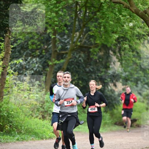 13.04.2025 - Hammer Lauf Dr. Thomas Lammeyer http://msf.ph/oto/7655569 13.04.2025 10:37:01 Laufen 254, 450 meine-sportfotos.de