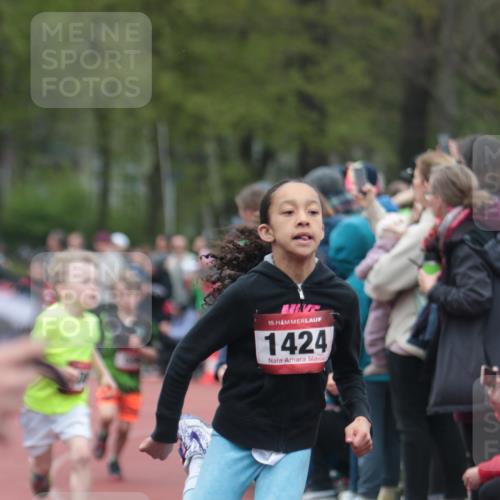 13.04.2025 - Hammer Lauf A. Gomolzig http://msf.ph/oto/7655579 13.04.2025 09:23:32 Ziel 541, 596, 629, 834, 892, 898, 928, 933, 1089, 1157, 1159, 1242, 1332, 1358, 1483, 1514, 1520, 1534, 1545, 1879 meine-sportfotos.de