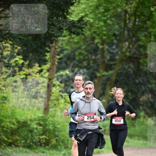 13.04.2025 - Hammer Lauf Dr. Thomas Lammeyer http://msf.ph/oto/7655584 13.04.2025 10:37:02 Laufen 15, 254, 450 meine-sportfotos.de
