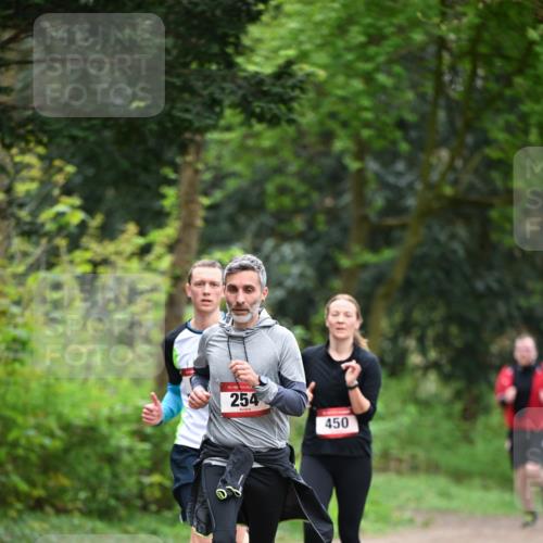 13.04.2025 - Hammer Lauf Dr. Thomas Lammeyer http://msf.ph/oto/7655598 13.04.2025 10:37:03 Laufen 15, 254, 450 meine-sportfotos.de
