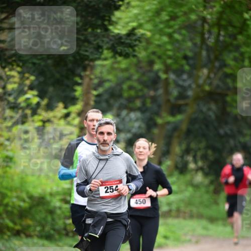 13.04.2025 - Hammer Lauf Dr. Thomas Lammeyer http://msf.ph/oto/7655603 13.04.2025 10:37:03 Laufen 15, 254, 450 meine-sportfotos.de