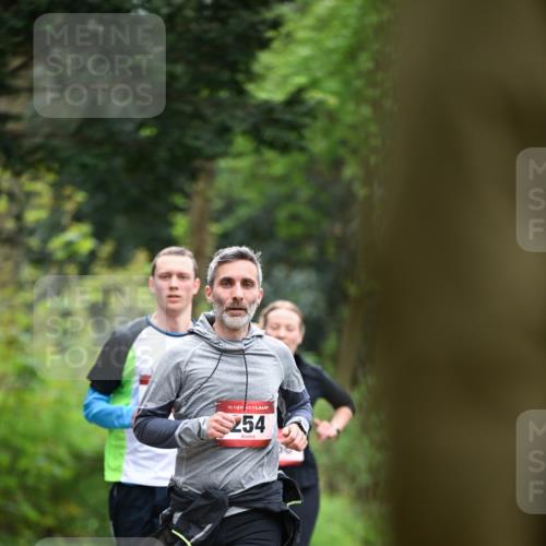 13.04.2025 - Hammer Lauf Dr. Thomas Lammeyer http://msf.ph/oto/7655611 13.04.2025 10:37:04 Laufen 15, 254 meine-sportfotos.de