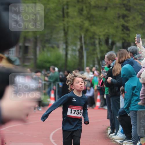 13.04.2025 - Hammer Lauf A. Gomolzig http://msf.ph/oto/7655623 13.04.2025 09:23:47 Ziel 944, 1211, 1309, 1322, 1478, 1488, 1533, 1756, 1771, 1906 meine-sportfotos.de
